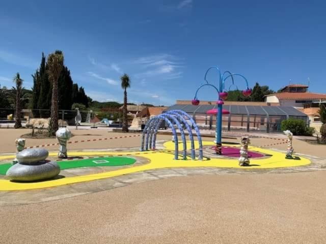 Coco - Camping Le Mar Estang Canet-en-Roussillon Exterior photo